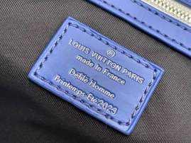 Picture of Louis Vuitton Mens Bags _SKUfw143038280fw